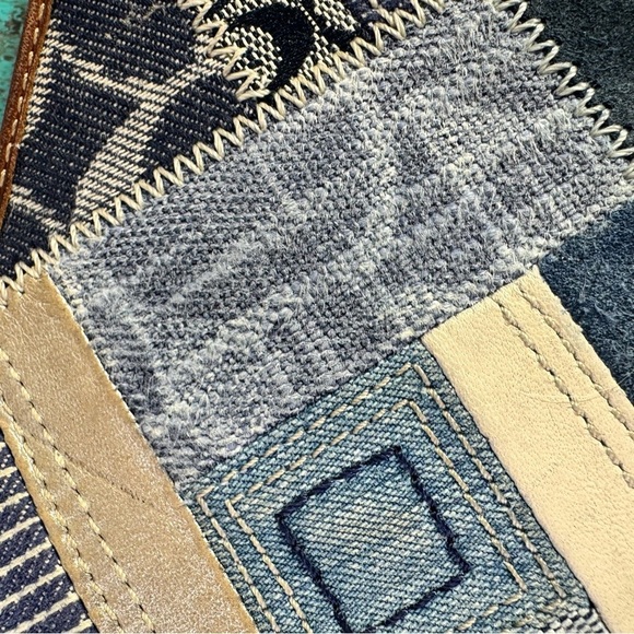 Y2K Vintage Coach Women's Blue Denim Brand Logo Patchwork Canvas Wallet - Picture 2 of 16